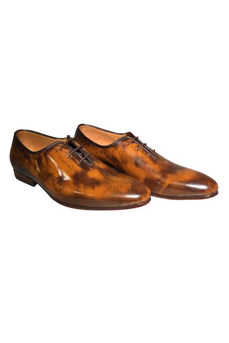 Buy_Artimen_Brown Plain Leather Brogue Shoes_Online_at_Aza_Fashions