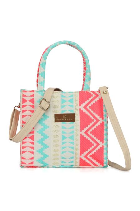 趣味・スポーツ・実用 The Triangle - Machado, Rigan jg02 The Triangle - Machado, Rigan jg02 Rigan Machado