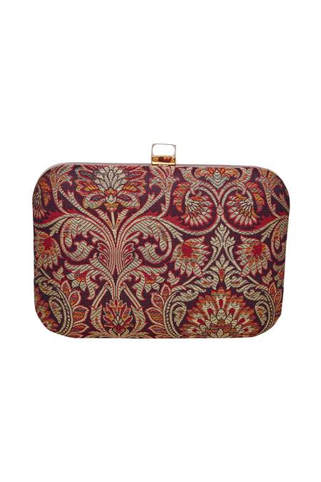 Casual Gold Clutch Price in India, Full Specifications & Offers |  DTashion.com