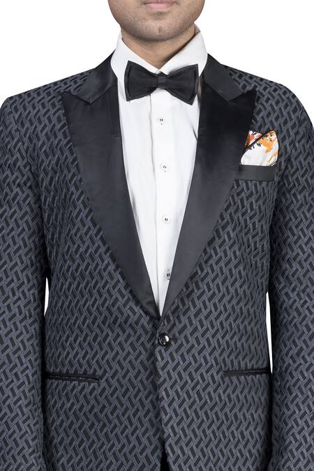 Buy_Nivedita Saboo_Black Suiting Fabric Digital Print Thread Jacket Tuxedo Set  _Online_at_Aza_Fashions
