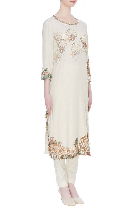 Divya Sheth Off White Hand Embroidered Cotton Kurta Set Online at Aza Fashions Divya Sheth_Off White Hand Embroidered Cotton Kurta Set _Online_at_Aza_Fashions