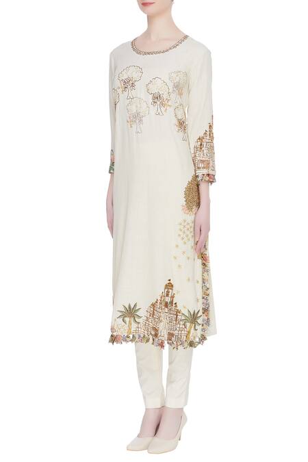 Buy Divya Sheth Off White Hand Embroidered Cotton Kurta Set Online at Aza Fashions Buy_Divya Sheth_Off White Hand Embroidered Cotton Kurta Set _Online_at_Aza_Fashions
