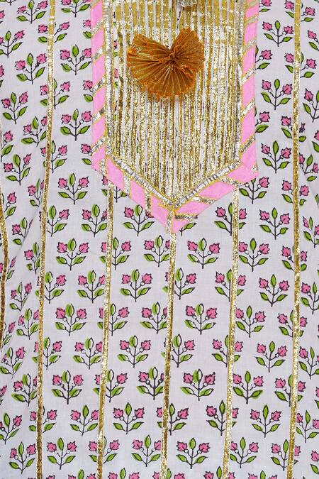 Kunwarani Ritu_White Cotton Embellished Beads Round Block Printed Kurta Set  _at_Aza_Fashions