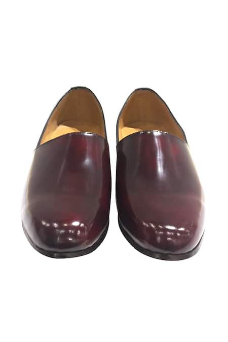 Artimen Closed Toe Espadrilles 