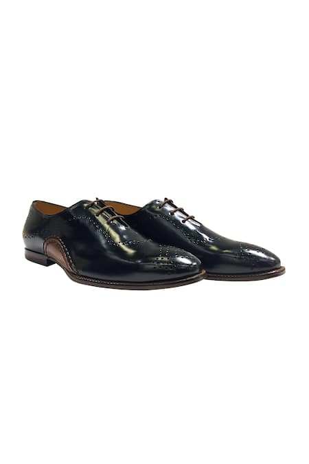 Buy_Artimen_Black Handcrafted Leather Brogue Shoes _Online_at_Aza_Fashions