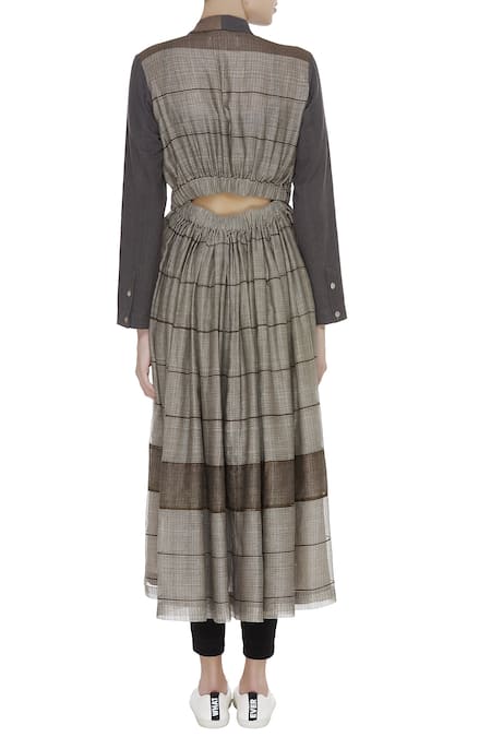 Urvashi Kaur Two-Tone Striped High-Low Blazer 