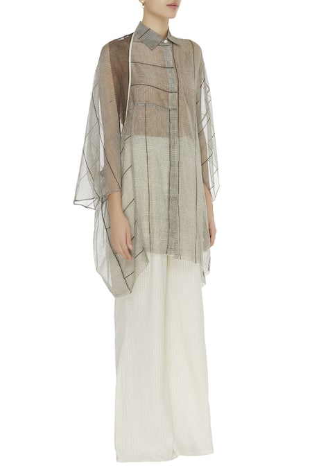 Urvashi Kaur_Green Kota Doria Collared, Round Neck Cotton Sheer Stripe Oversized Shirt Set _Online_at_Aza_Fashions