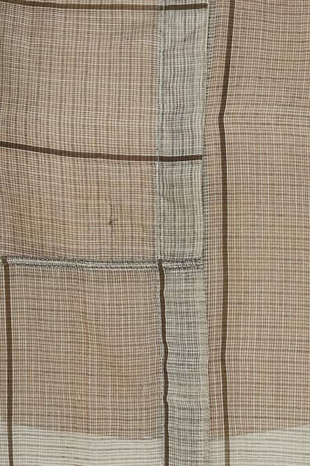 Urvashi Kaur_Green Kota Doria Collared, Round Neck Cotton Sheer Stripe Oversized Shirt Set _at_Aza_Fashions