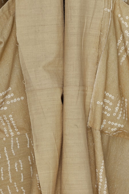 Urvashi Kaur_Beige Beads, Embroidery Open Neck Matka Silk Cutdana And Jacket _at_Aza_Fashions