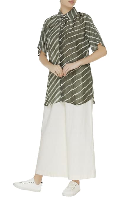 Urvashi Kaur Linen Leheriya Print Half Sleeve Shirt 