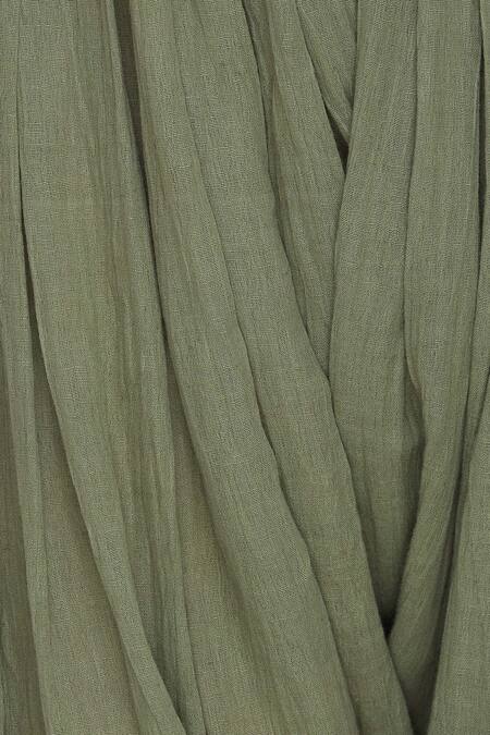 Buy_Urvashi Kaur_Olive Green Cotton Pleated Draped Cropped Pant _Online_at_Aza_Fashions