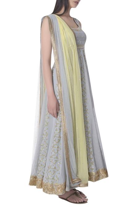 Bhumika Grover_Grey Round Embroidered Anarkali With Dupatta_Online_at_Aza_Fashions