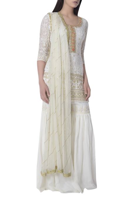 Bhumika Grover_Off White U Neck Lucknowi Kurta Sharara Set_Online_at_Aza_Fashions
