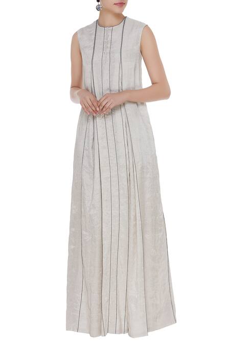 box pleated maxi dress