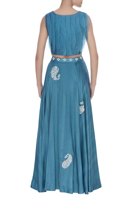 Eclat By Prerika Jalan Pearl paisley embroidered skirt with pleated crop top 