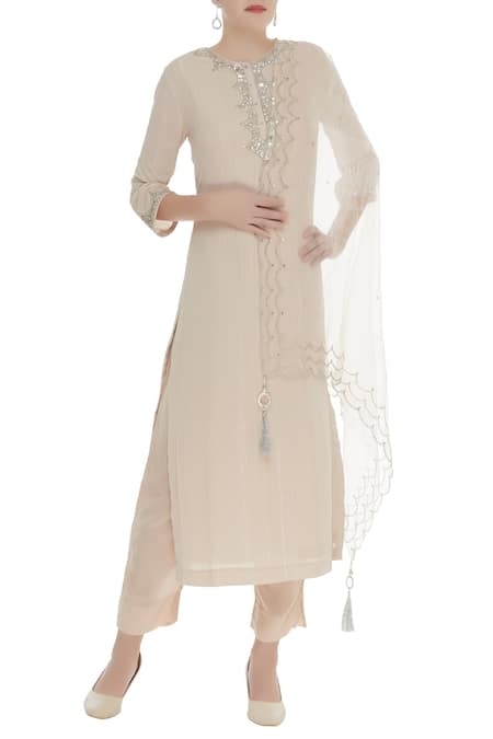 Priyanka Singh Sequin embroidered kurta with pants & dupatta 