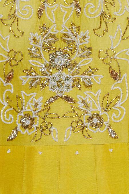 Neha Khullar_Yellow Chanderi Silk Embroidered Thread Mandarin Anarkali Kurta With Dupatta _at_Aza_Fashions