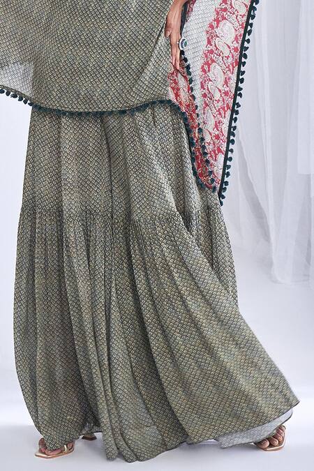 Buy_Dolly J_Grey Chiffon Beads, Cut Work Dew Drop Flower Motif Print Kaftan With Sharara _Online_at_Aza_Fashions