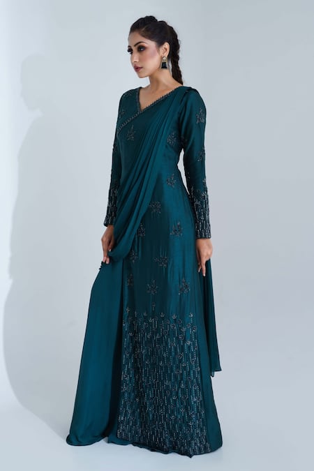 Suruchi Parakh Green Tussar Silk And Georgette Crepe Lining Jacket & Pre-draped Saree Set Online at Aza Fashions Suruchi Parakh_Green Tussar Silk And Georgette Crepe Lining Jacket & Pre-draped Saree Set _Online_at_Aza_Fashions