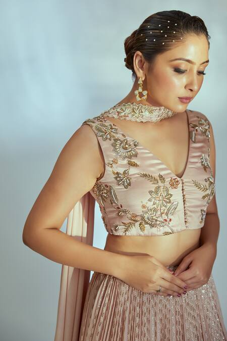 Suruchi Parakh_Beige Sequin, Cutdana And Bead Work V Neck Ombre Lehenga Set _Online_at_Aza_Fashions