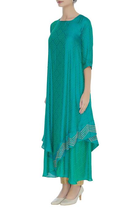 Buy_Zeel Doshi_Green Silk Printed Bandhani Round Embellished Asymmetric Tunic_Online_at_Aza_Fashions