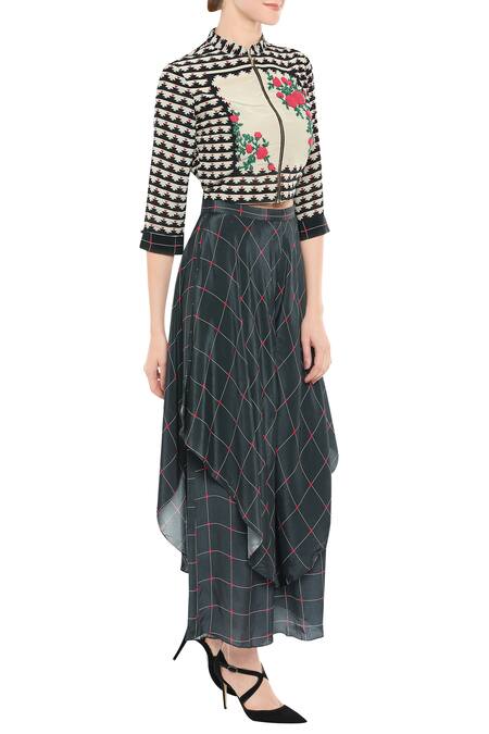 Soup By Sougat Paul_Black Crepe Floral, Geometric Motifs Mandarin Cropped Jacket And Layered Pant Set _Online_at_Aza_Fashions