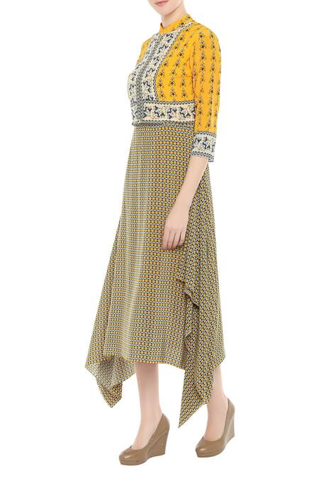 Soup By Sougat Paul_Yellow Crepe Geometric Motifs Jacket Mandarin Printed Dress With Zippered _Online_at_Aza_Fashions