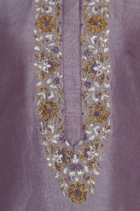 Manasi Sengupta_Purple Silk Chanderi Embroidered Mandarin Kurta With Lehenga And Dupatta  _at_Aza_Fashions