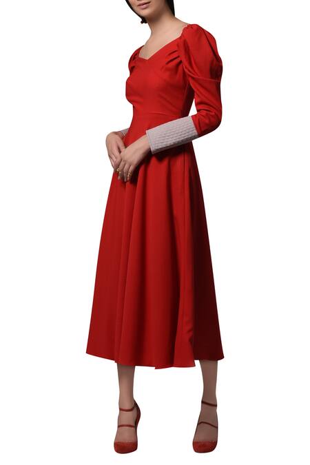 Manika Nanda_Red Heavy Moss Crepe Floral, Beads Round Quilted Midi Dress _Online_at_Aza_Fashions