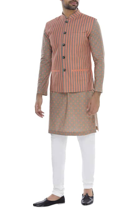 Nautanky Striped bundi with polka dot kurta & churidar 