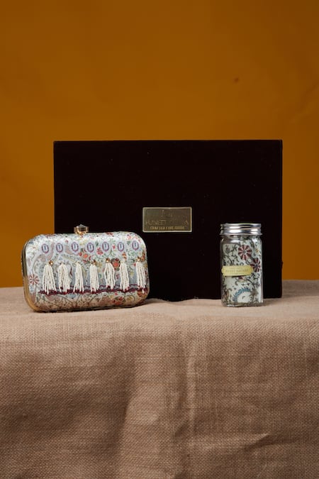 Puneet Gupta Pearl Peacock Print Clutch & Pocket Square Gift Box 