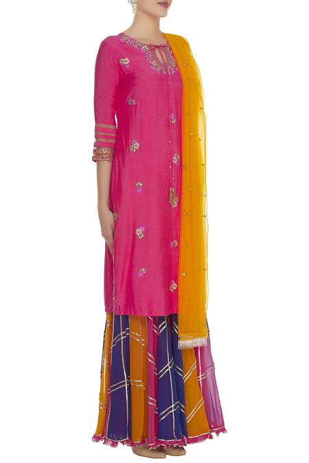 Ushma Vaidya_Pink Malmal Embroidered Badla Keyhole Gota Work Sharara Kurta Set  _Online_at_Aza_Fashions