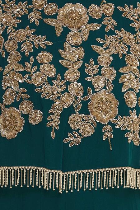 Ushma Vaidya_Green Georgette Boat Neck Embroidered Cape Gown _at_Aza_Fashions