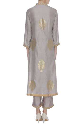Shop Rar Studio Grey Peacock Motif Round Buta Kurta Set at Aza Fashions Shop_Rar Studio_Grey Peacock Motif Round Buta Kurta Set_at_Aza_Fashions