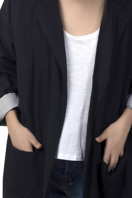 Buy_Three_Black Cotton Printed Open Reversible Jacket _Online_at_Aza_Fashions