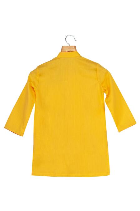 Shop Minikin Yellow Cotton, Linen Embroidery Overlap Owl Motif Kurta With Churidaar at Aza Fashions Shop_Minikin_Yellow Cotton, Linen Embroidery Overlap Owl Motif Kurta With Churidaar_at_Aza_Fashions