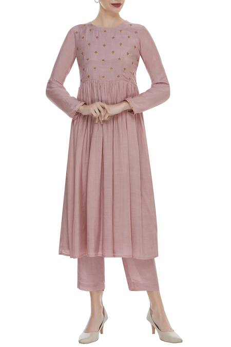 Sagaa by Vanita Zari Embroidered Kurta Set  