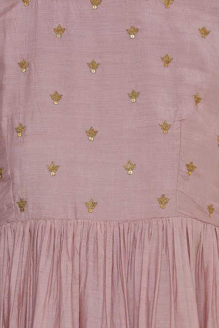 Sagaa By Vanita Pink Silk Embroidered Keyhole Zari Kurta Set at Aza Fashions Sagaa By Vanita_Pink Silk Embroidered Keyhole Zari Kurta Set_at_Aza_Fashions