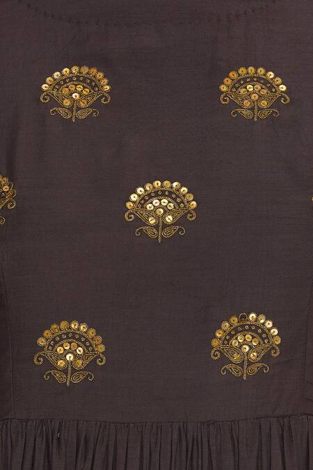 Sagaa By Vanita_Brown Silk Dori Embroidered Keyhole Zari Kurta With Pants And Dupatta _at_Aza_Fashions