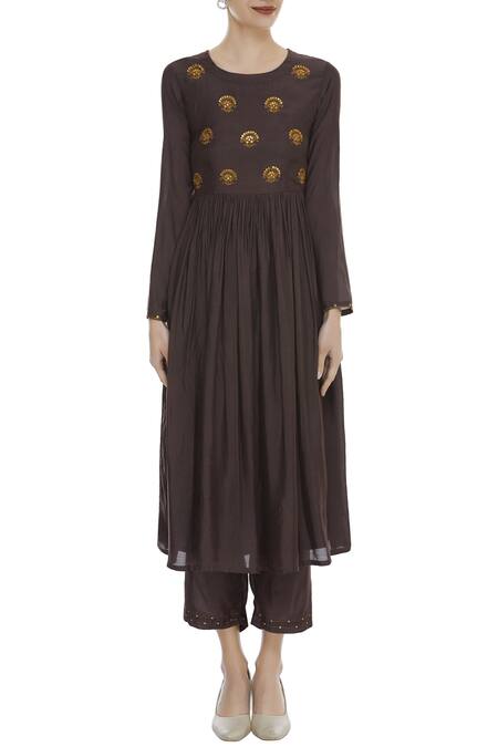 Buy_Sagaa By Vanita_Brown Silk Dori Embroidered Keyhole Zari Kurta With Pants And Dupatta _Online_at_Aza_Fashions