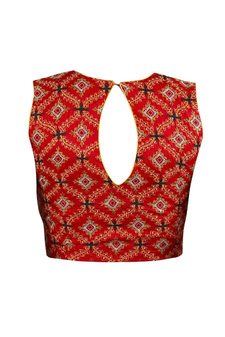 Buy_LATHA PUTTANNA_Green Silk, Banarasi Round Neck Hand Embroidered Saree With Blouse_Online_at_Aza_Fashions