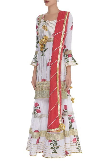 Kunwarani Ritu_White Embroidery Flower Print And Sharara & Kurta Set  _Online_at_Aza_Fashions