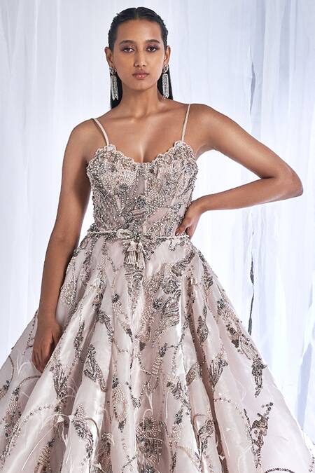 Dolly J_Ivory Organza Bows Sweetheart Neck Hannah Metallic Embroidered Gown _Online_at_Aza_Fashions