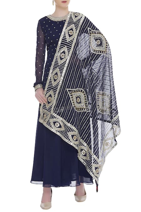 Ranian Embellished kurta with gota embroidered dupatta & sharara 