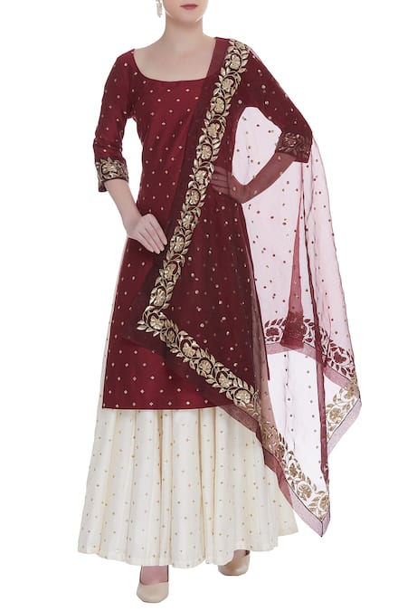 Ranian Hand embroidered long kurta with skirt & dupatta 