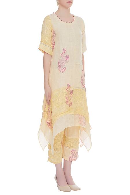 Shagun Manchanda_Cream Linen Printed Block Round Layered Kurta  _Online_at_Aza_Fashions