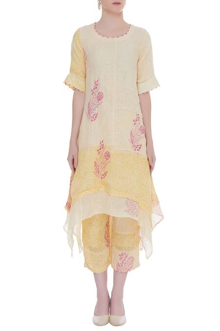 Shop_Shagun Manchanda_Cream Linen Printed Block Round Layered Kurta  _Online_at_Aza_Fashions