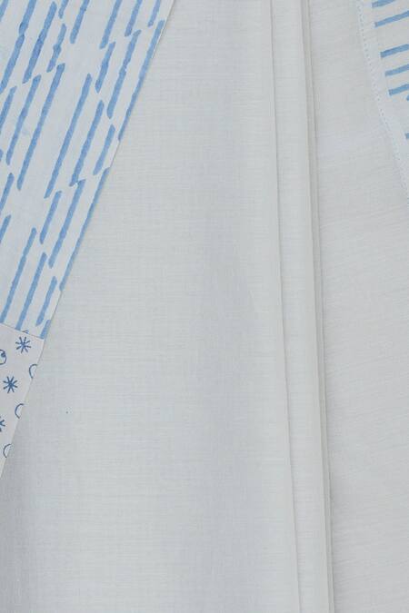 Shop_Shagun Manchanda_Grey Cotton Mul Thread Handwoven Saree With _Online_at_Aza_Fashions