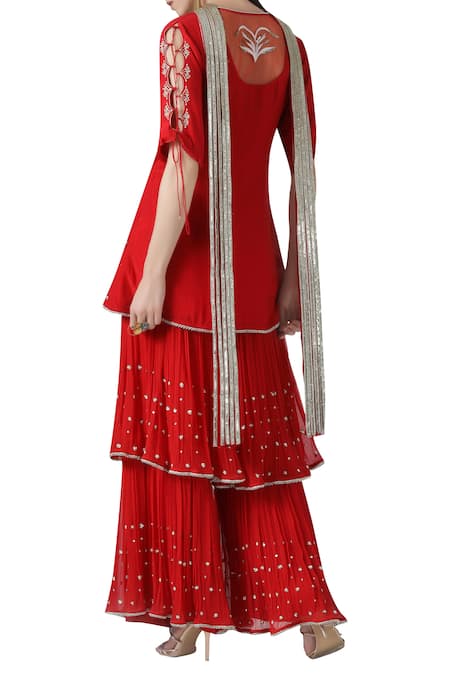 Limerick By Abirr N' Nanki Short Kurta and Layered Gharara with Pleated Dupatta 