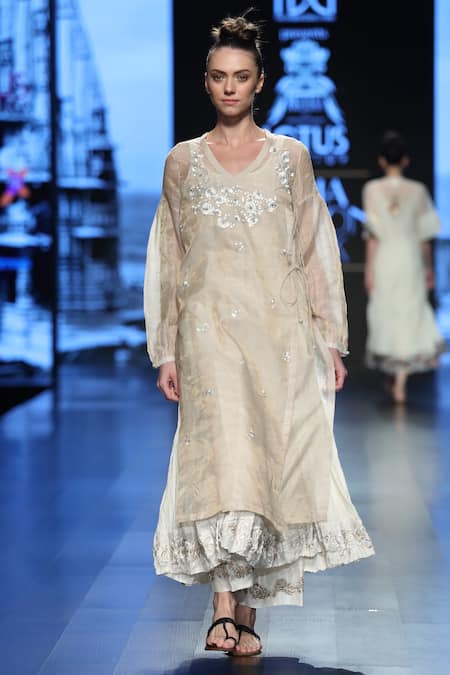 PRAMA BY PRATIMA PANDEY Zari Embroidered Kurta With Palazzos 